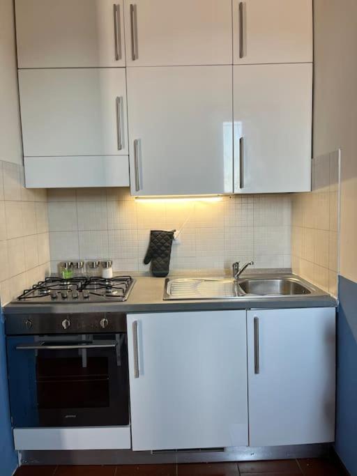 2-Bedroom Flat In The Heart Of Bergamo City Centre Exterior foto